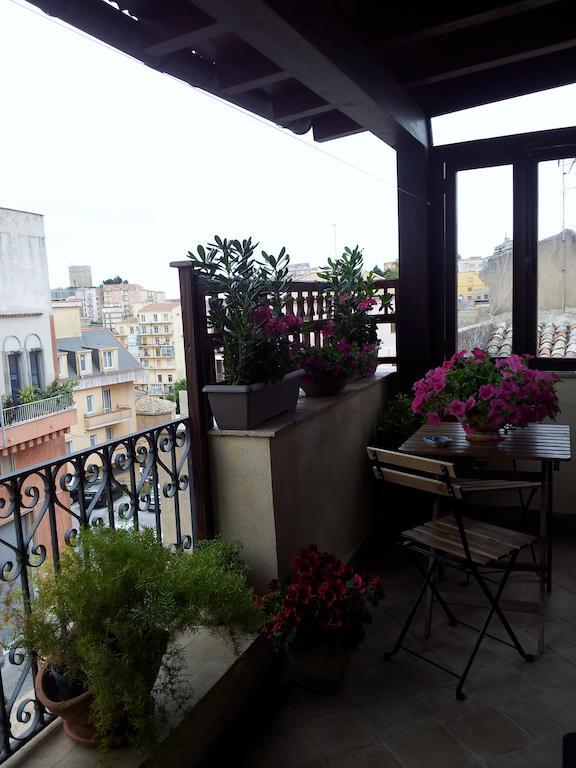 Antica Dimora Historic Building Bed & Breakfast Enna Bagian luar foto